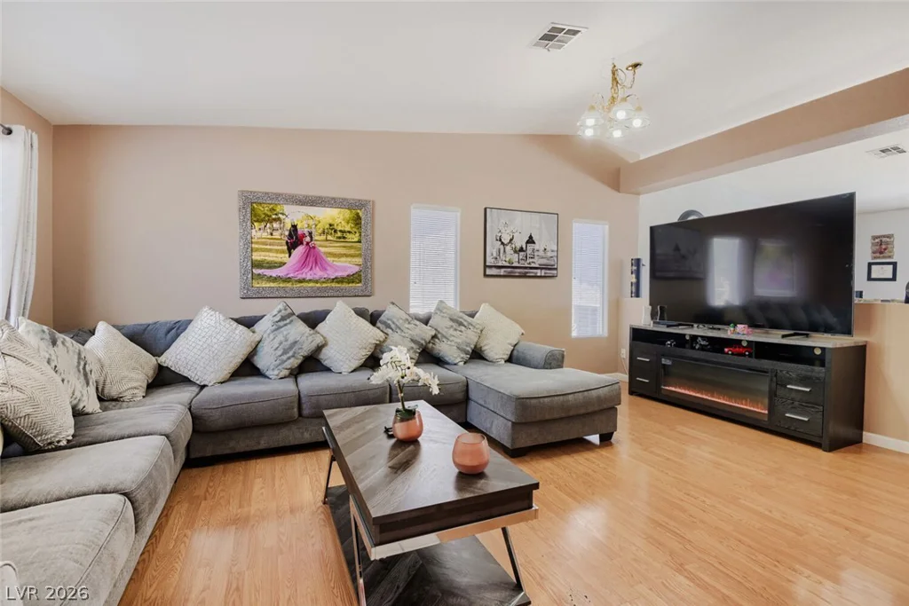 5222 Jungle Orchard, North Las Vegas, NV 89031
