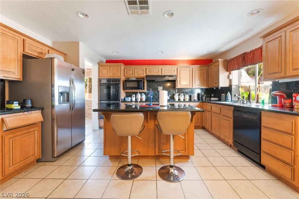 2000 White Falls, Las Vegas, NV 89128