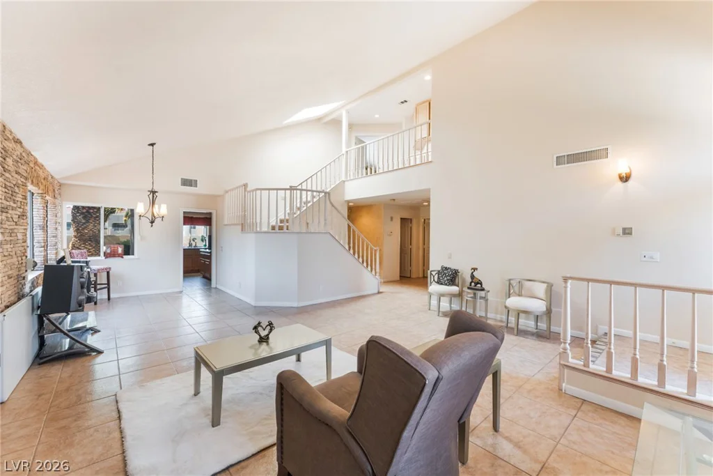 2000 White Falls, Las Vegas, NV 89128