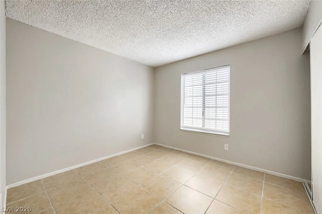 2247 Sierra Sunrise, Las Vegas, NV 89156