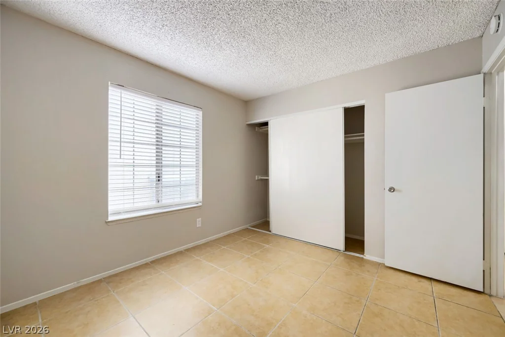 2247 Sierra Sunrise, Las Vegas, NV 89156