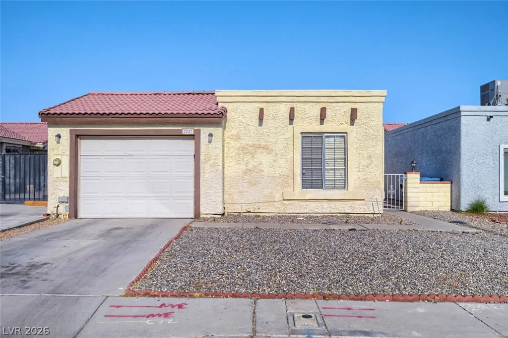 2247 Sierra Sunrise, Las Vegas, NV 89156