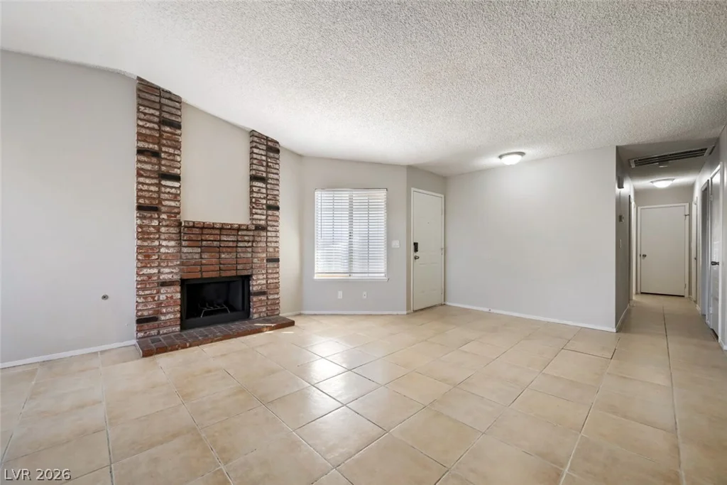 2247 Sierra Sunrise, Las Vegas, NV 89156