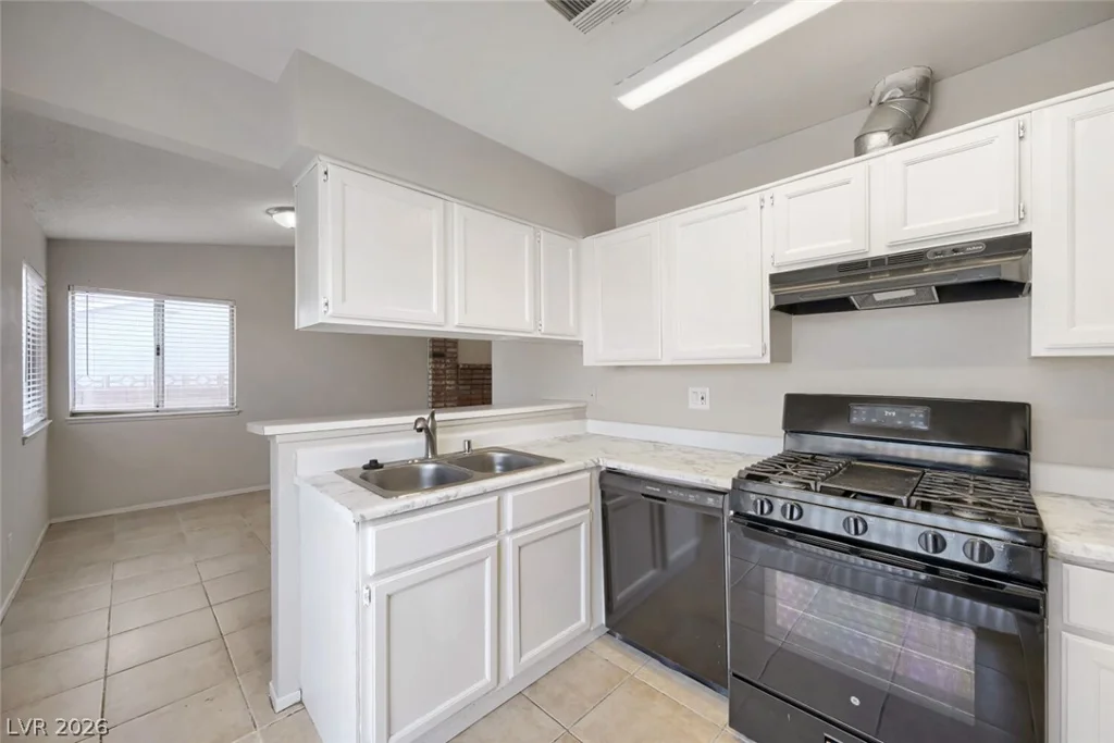 2247 Sierra Sunrise, Las Vegas, NV 89156