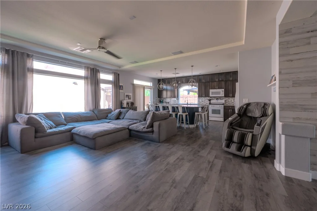 7391 Bridger Hill, Las Vegas, NV 89139