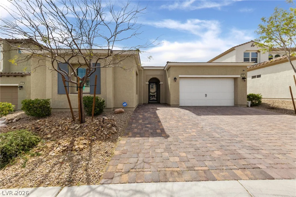 349 Bronze Creek, Las Vegas, NV 89148