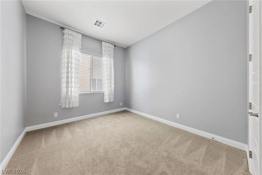 349 Bronze Creek, Las Vegas, NV 89148