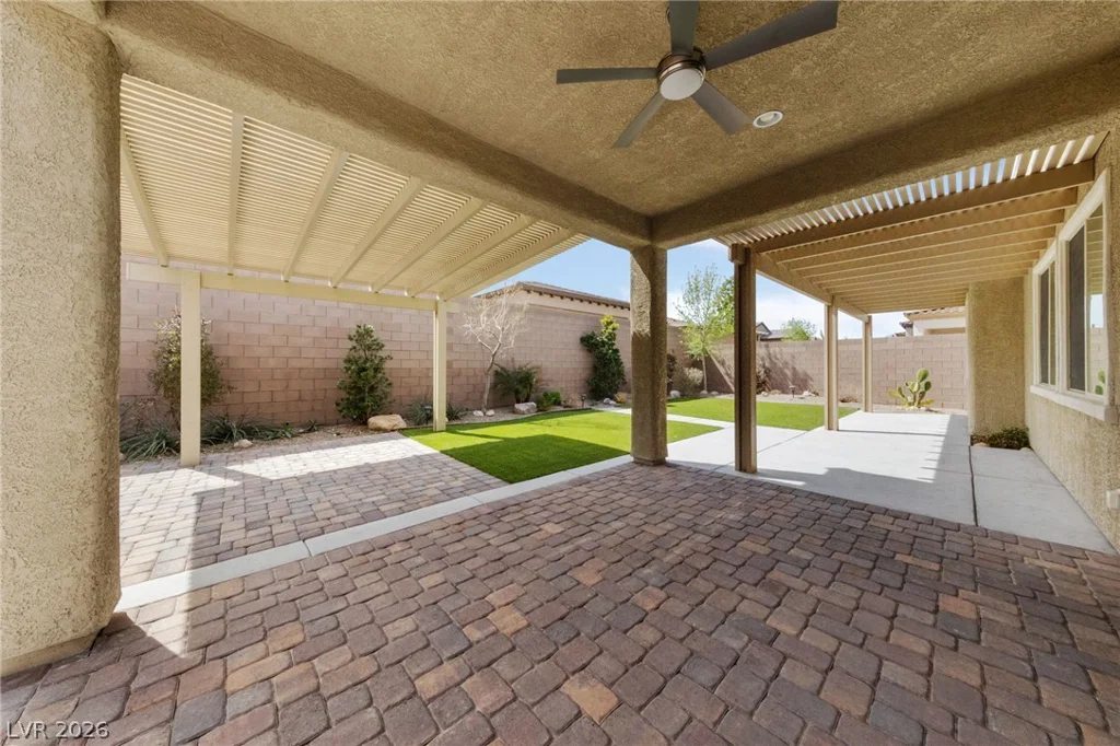 349 Bronze Creek, Las Vegas, NV 89148