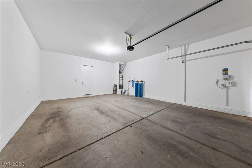 349 Bronze Creek, Las Vegas, NV 89148