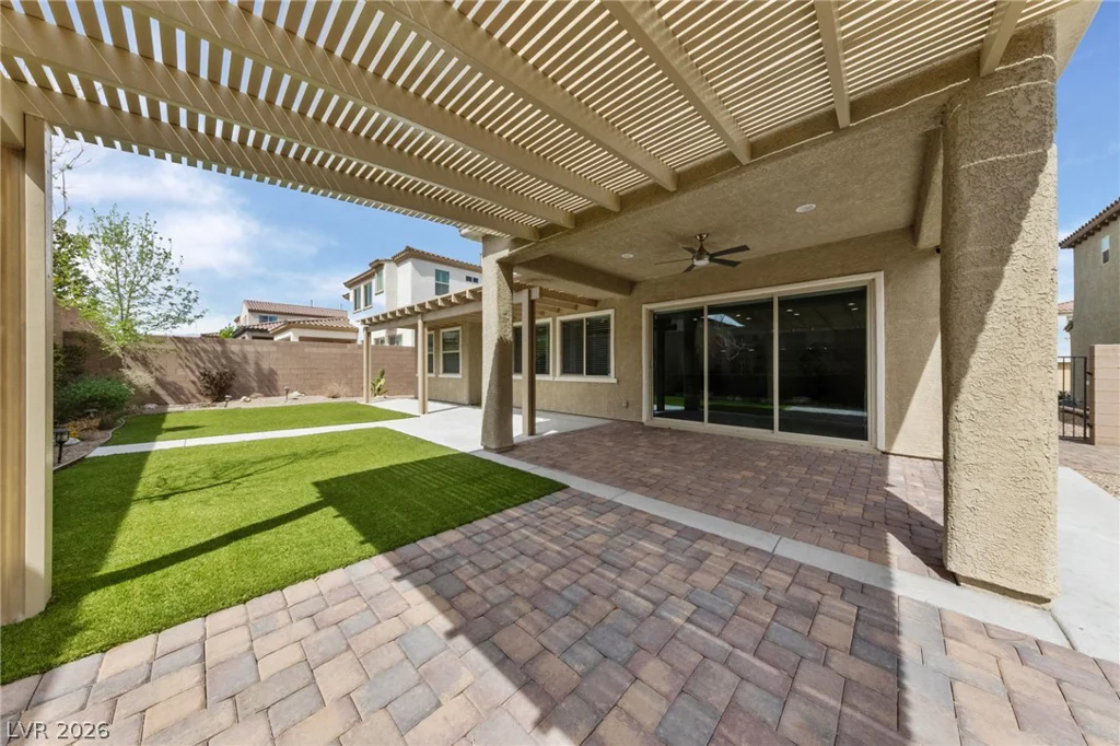 349 Bronze Creek, Las Vegas, NV 89148