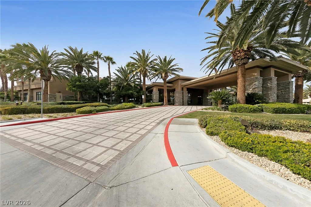 349 Bronze Creek, Las Vegas, NV 89148