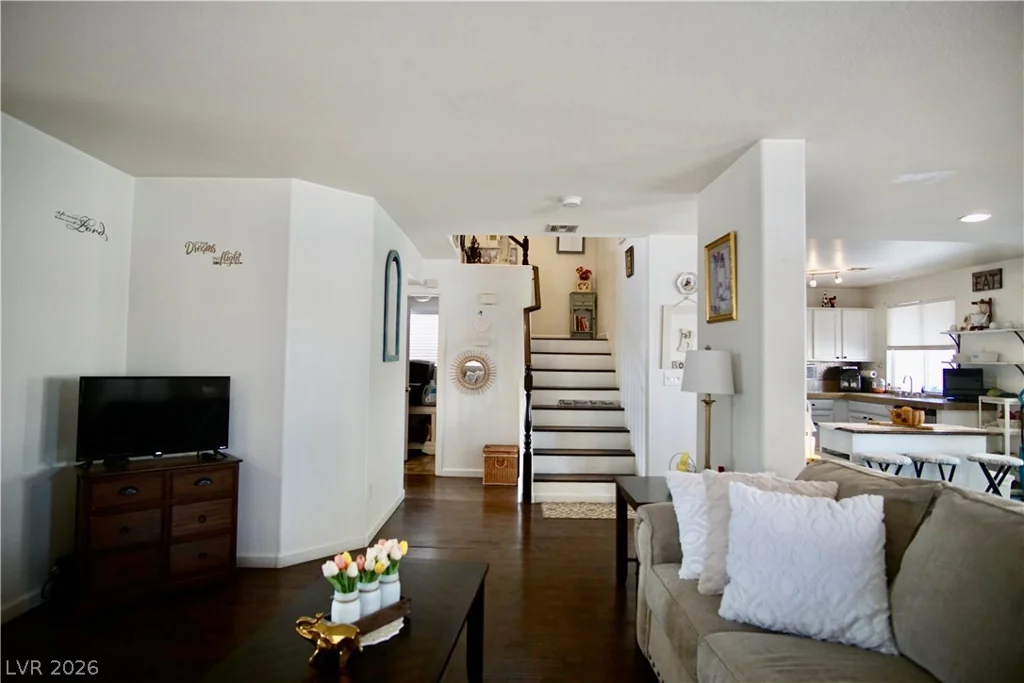 1912 Pyle, Las Vegas, NV 89183