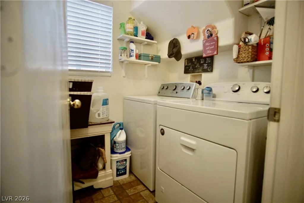 1912 Pyle, Las Vegas, NV 89183