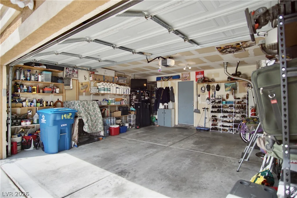 1912 Pyle, Las Vegas, NV 89183