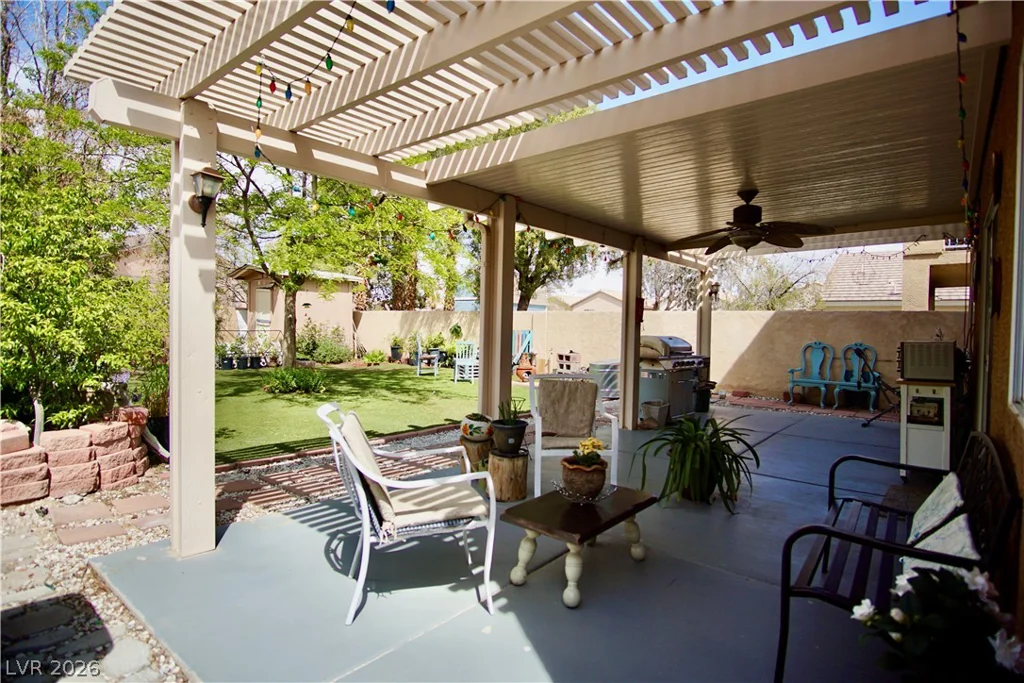 1912 Pyle, Las Vegas, NV 89183