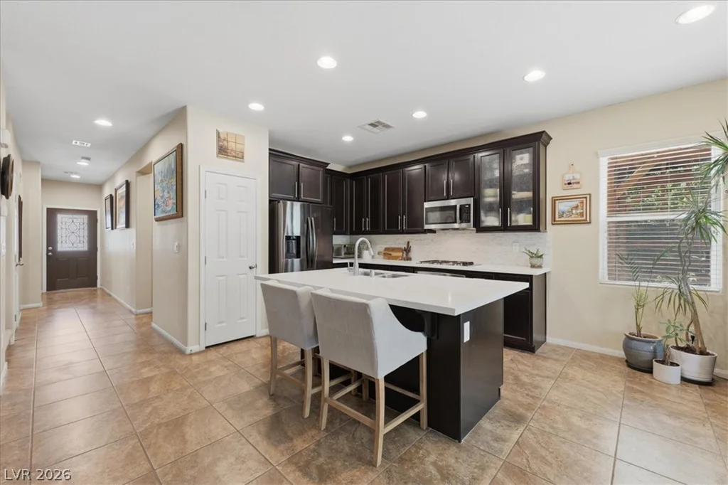 10231 Montes Vascos, Las Vegas, NV 89178