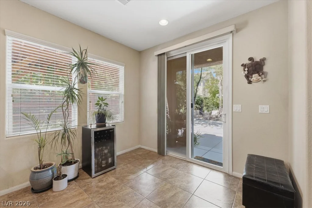 10231 Montes Vascos, Las Vegas, NV 89178