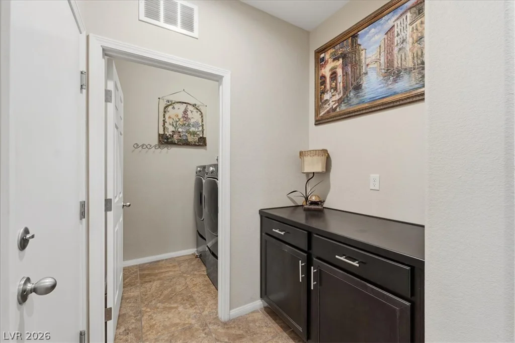 10231 Montes Vascos, Las Vegas, NV 89178