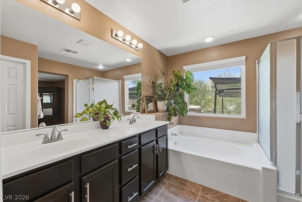 10231 Montes Vascos, Las Vegas, NV 89178