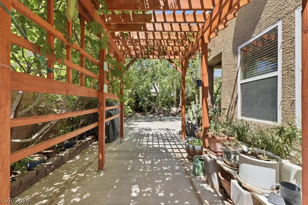 10231 Montes Vascos, Las Vegas, NV 89178