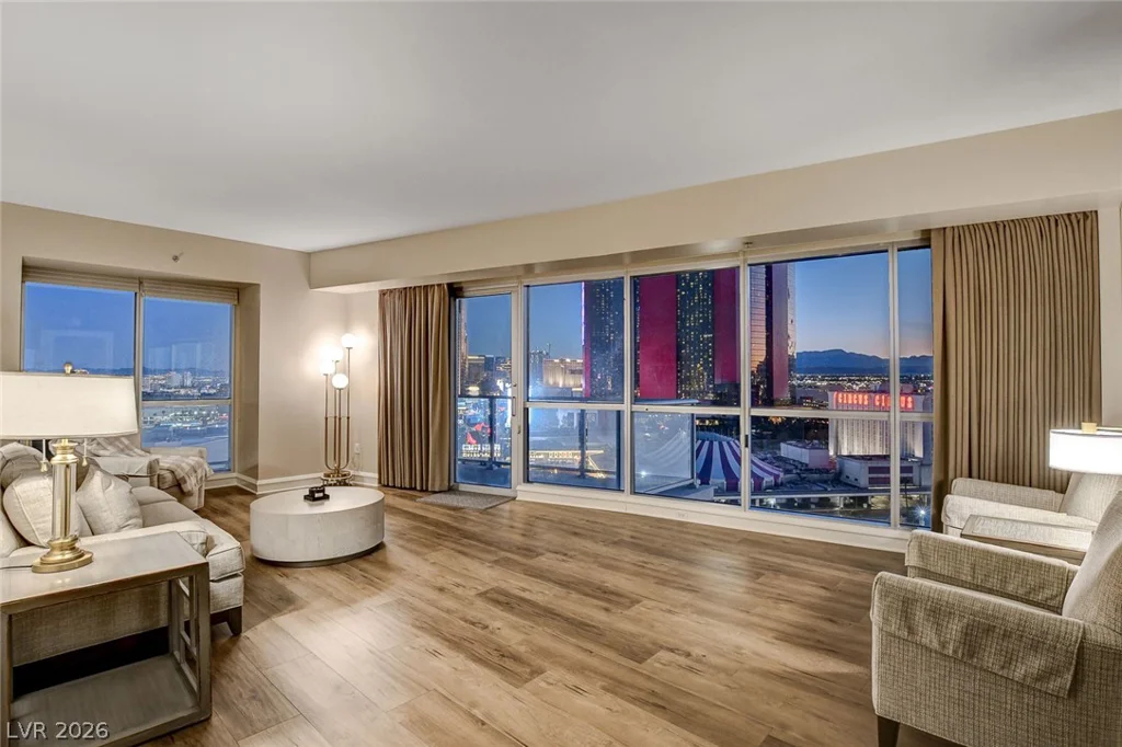 2700 Las Vegas, Las Vegas, NV 89109
