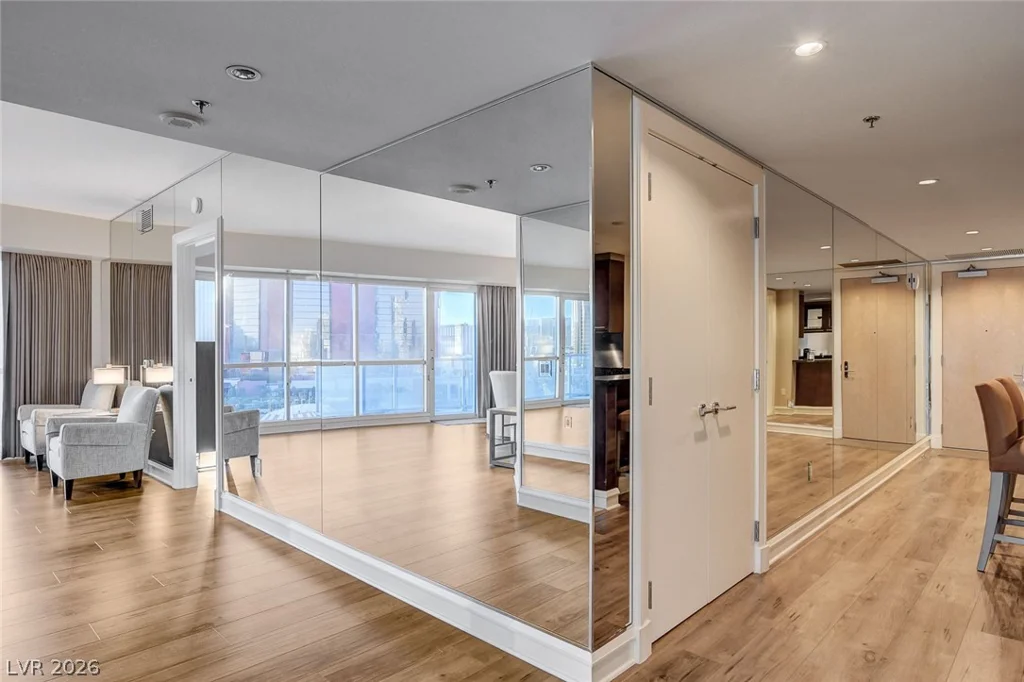 2700 Las Vegas, Las Vegas, NV 89109