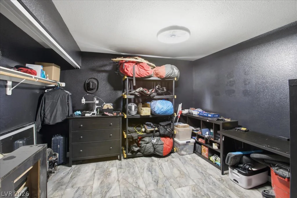 101 Aruba Isle, Henderson, NV 89002