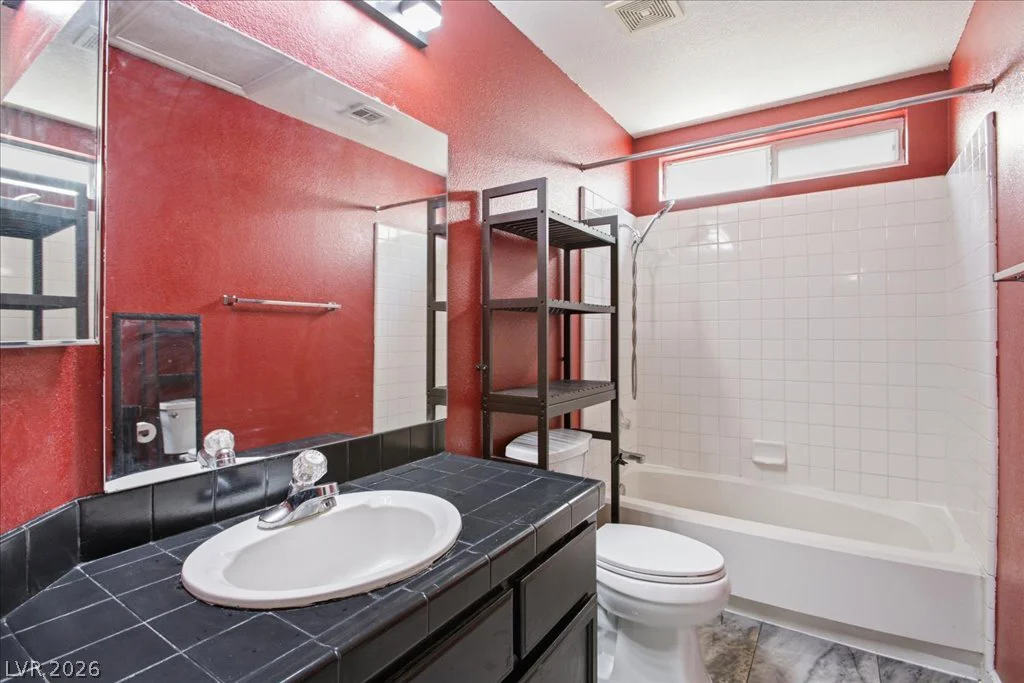 101 Aruba Isle, Henderson, NV 89002