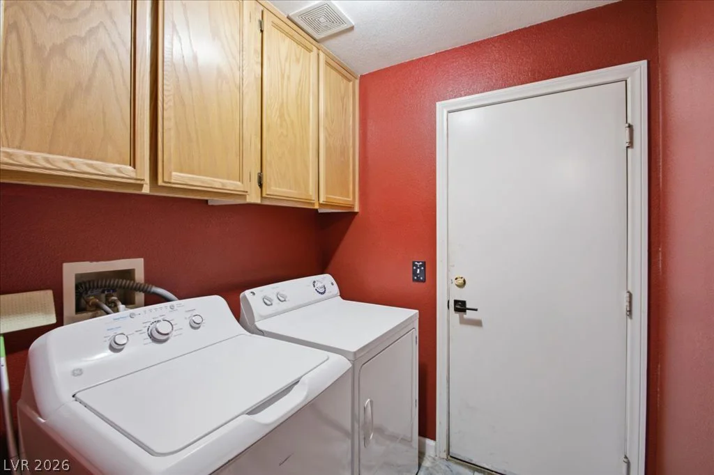 101 Aruba Isle, Henderson, NV 89002