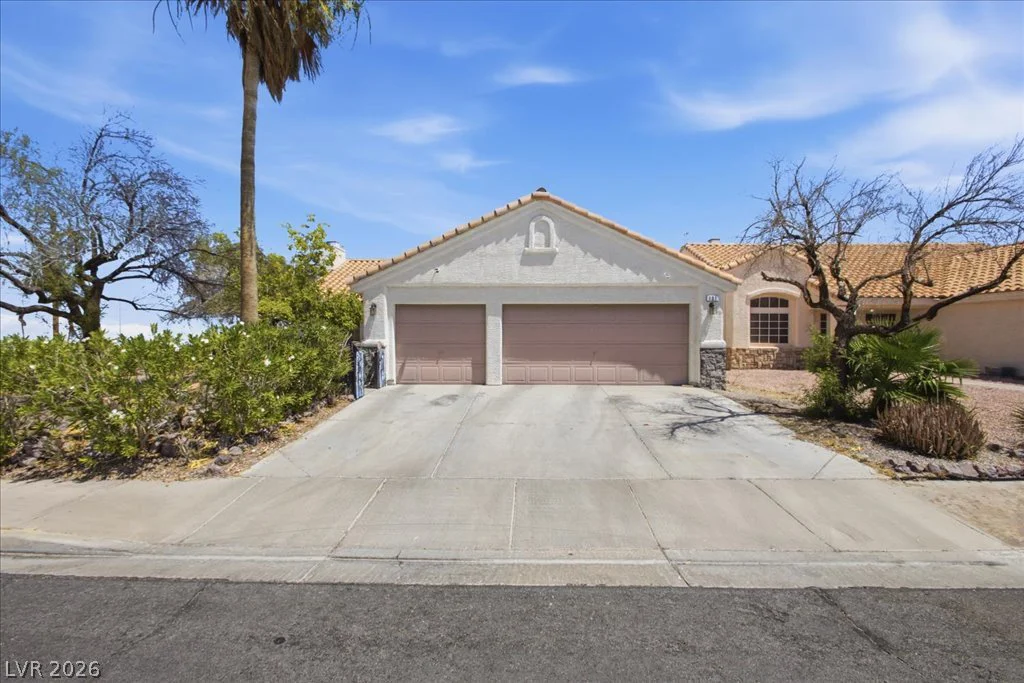 101 Aruba Isle, Henderson, NV 89002