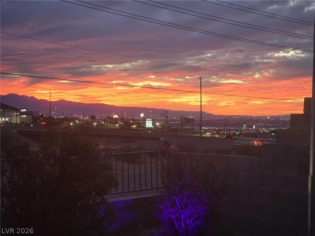 101 Aruba Isle, Henderson, NV 89002