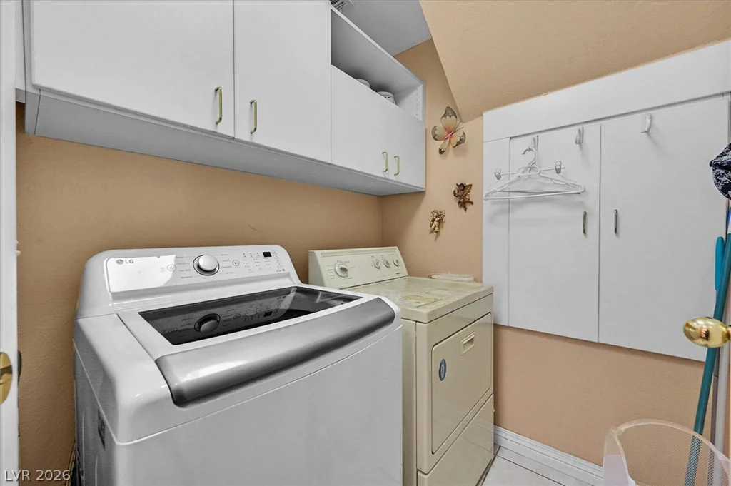 2721 Brienza, Las Vegas, NV 89117