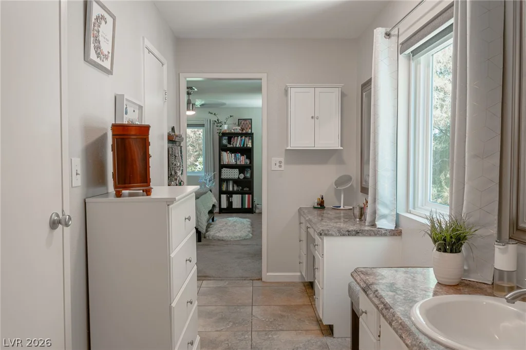 2925 Thurman, Las Vegas, NV 89120