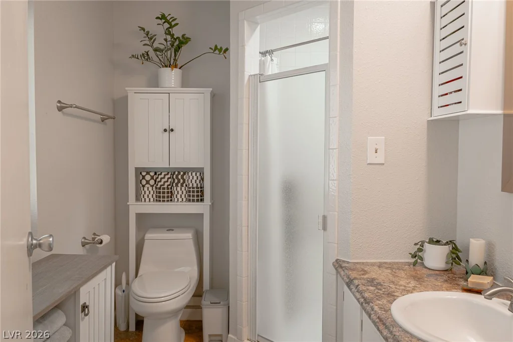 2925 Thurman, Las Vegas, NV 89120