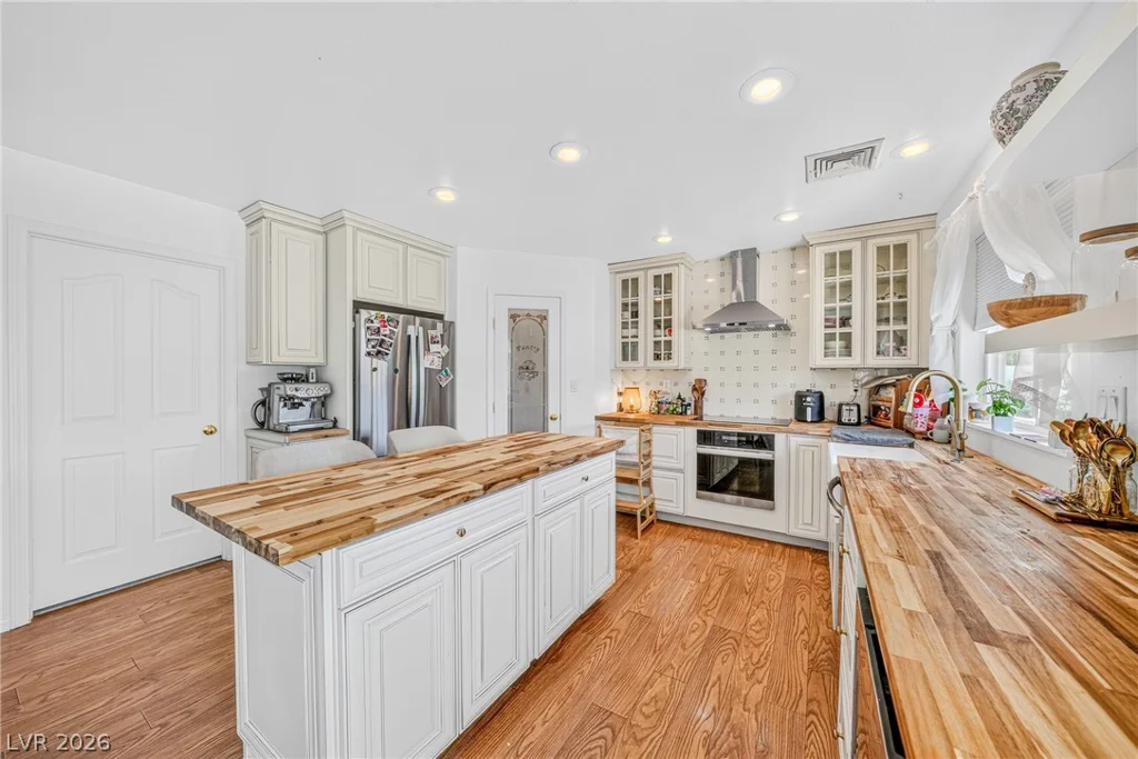 3121 Deacon, Pahrump, NV 89048