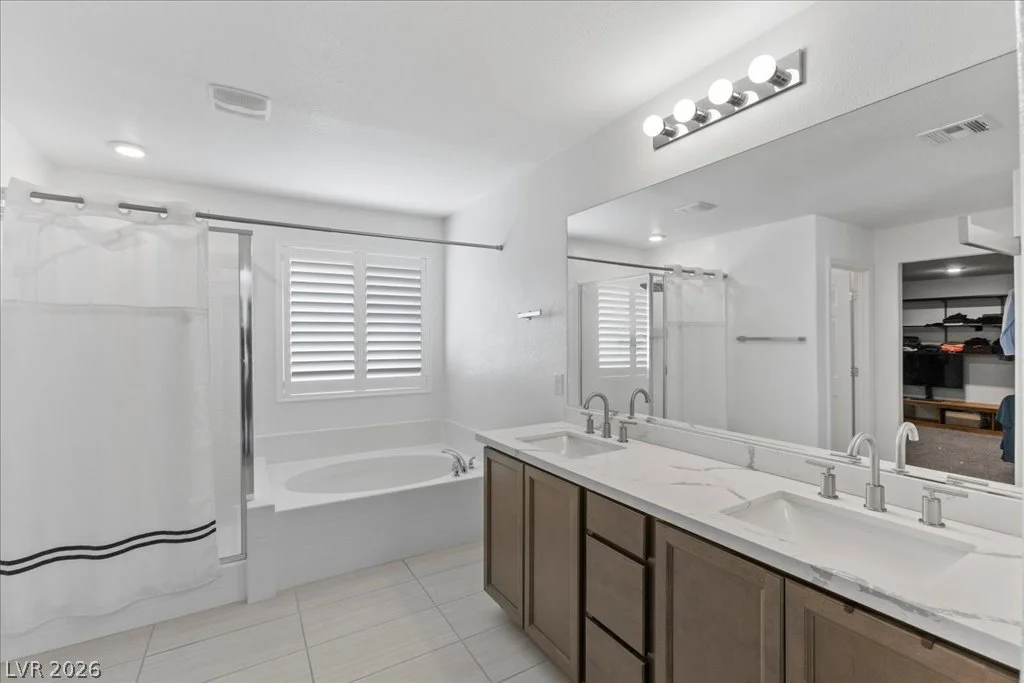 10521 Giant Cardon, Las Vegas, NV 89179