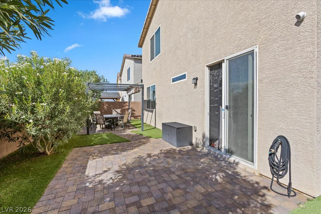 10521 Giant Cardon, Las Vegas, NV 89179