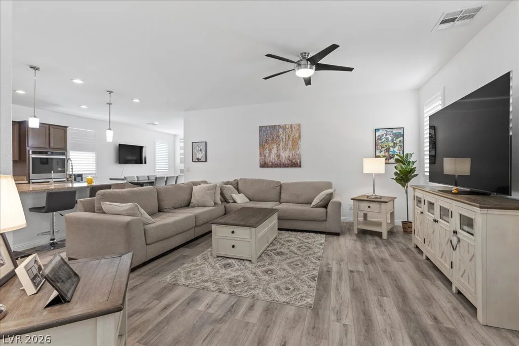 10521 Giant Cardon, Las Vegas, NV 89179