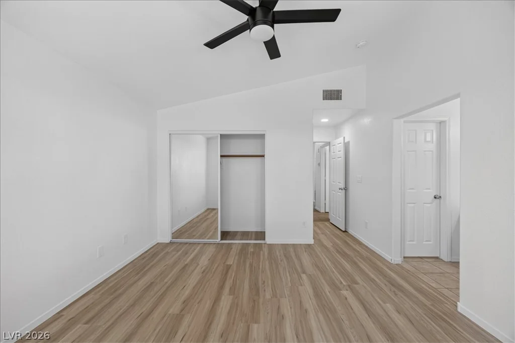 6516 Moon Roses, Las Vegas, NV 89108