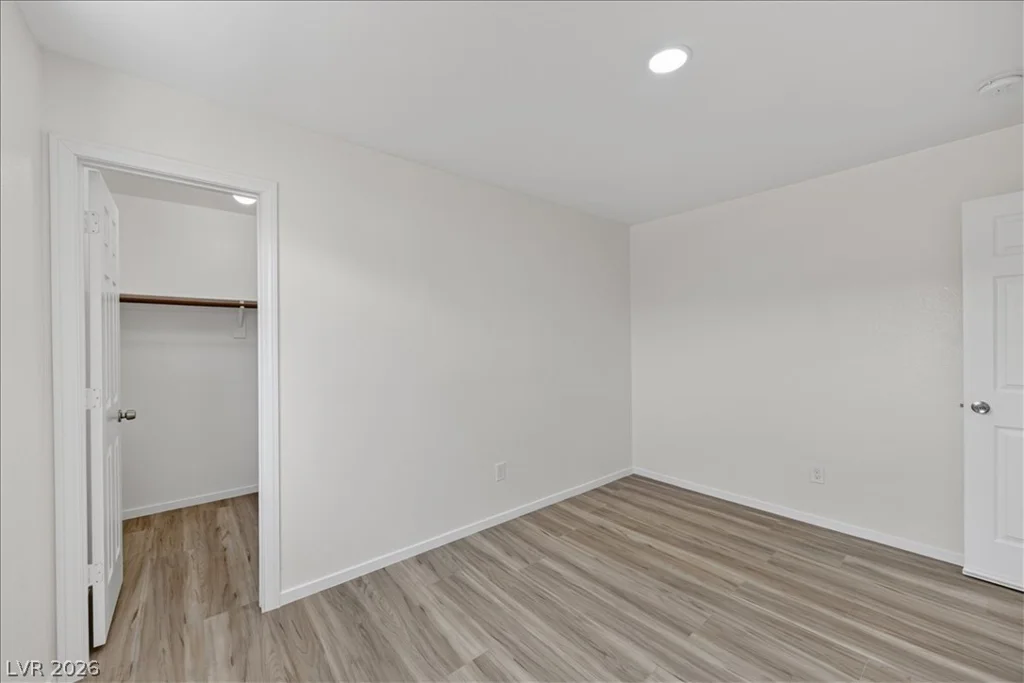 6516 Moon Roses, Las Vegas, NV 89108