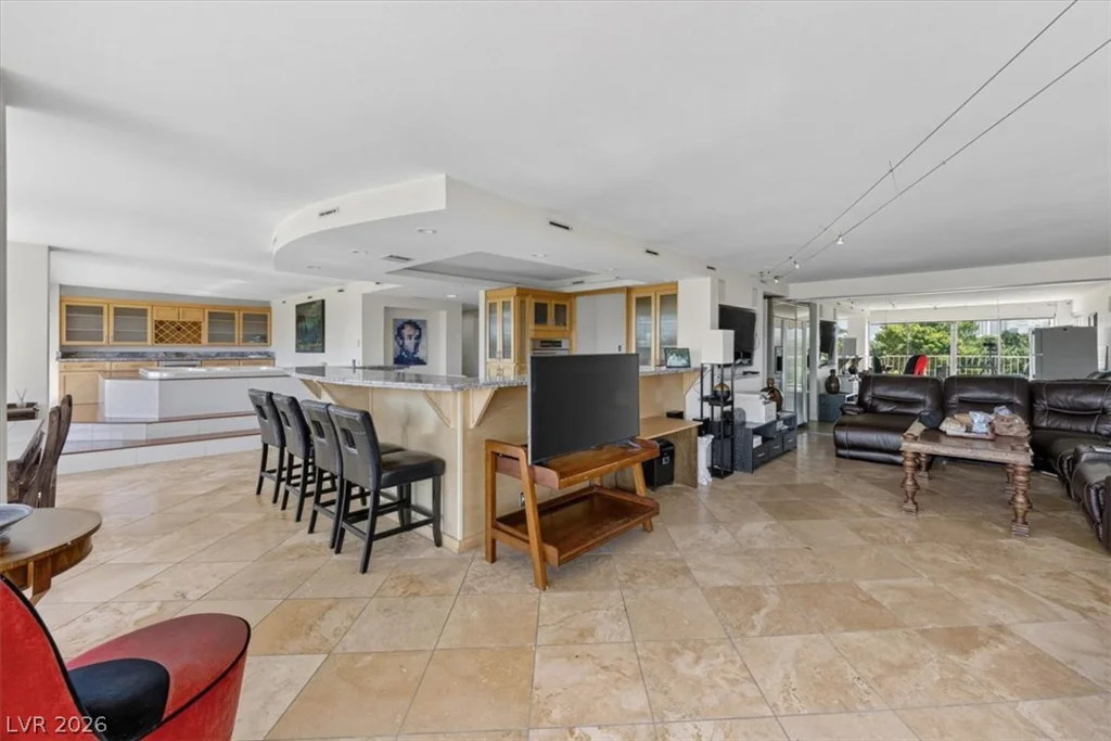 3111 Bel Air, Las Vegas, NV 89109