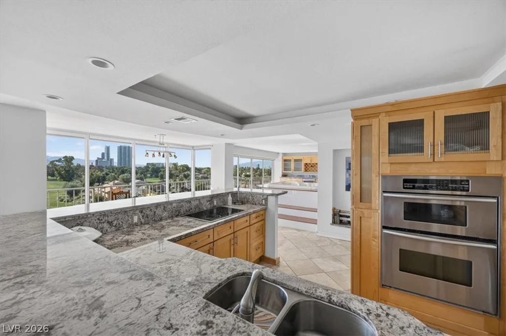 3111 Bel Air, Las Vegas, NV 89109