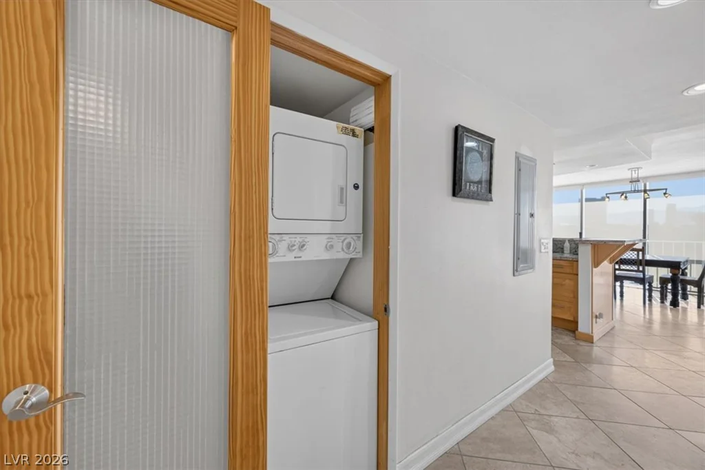 3111 Bel Air, Las Vegas, NV 89109