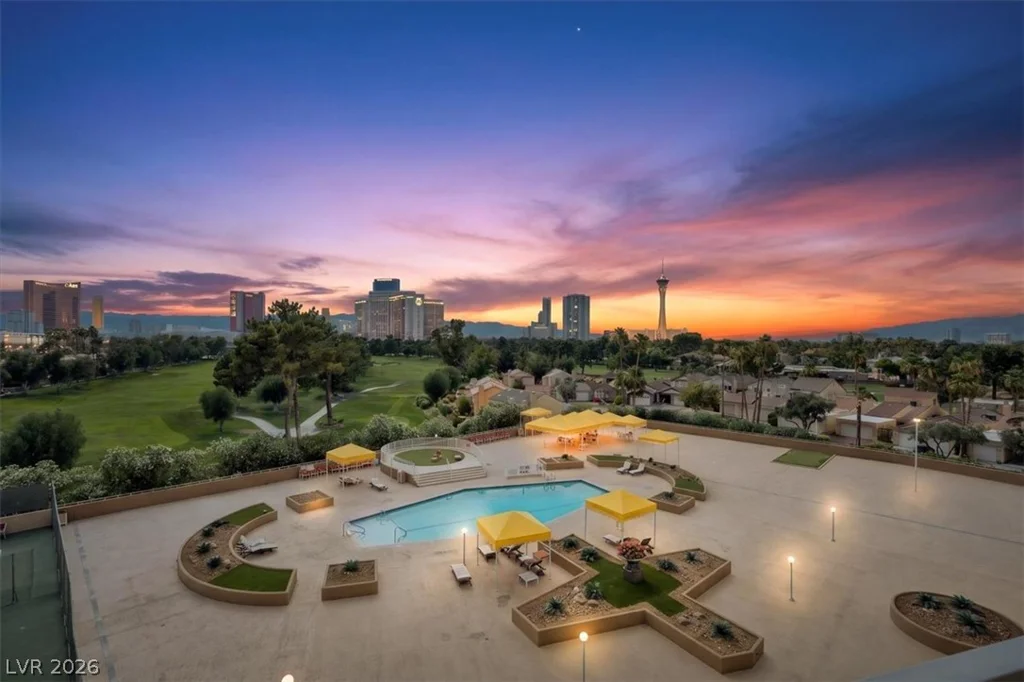 3111 Bel Air, Las Vegas, NV 89109