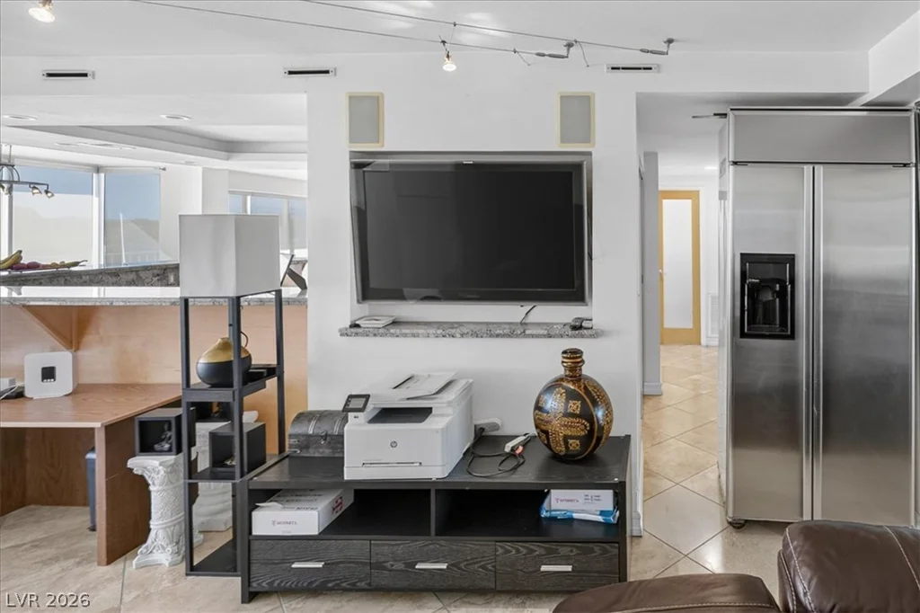 3111 Bel Air, Las Vegas, NV 89109
