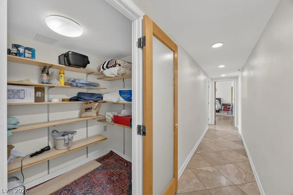 3111 Bel Air, Las Vegas, NV 89109