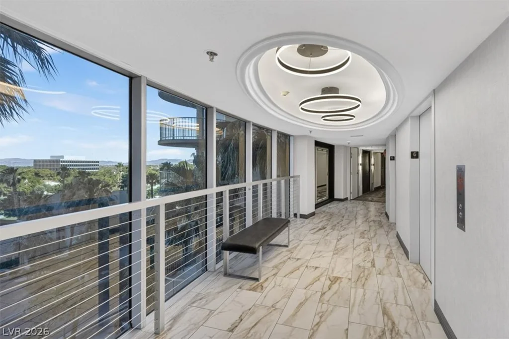 3111 Bel Air, Las Vegas, NV 89109