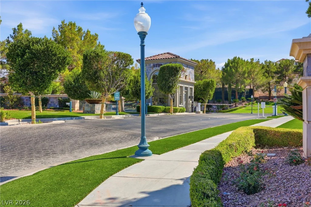 1360 Volturno, Henderson, NV 89052