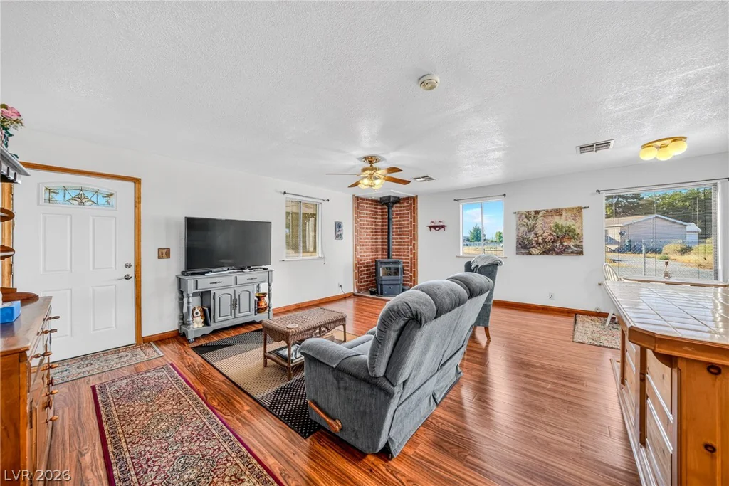 3861 Dart, Pahrump, NV 89060