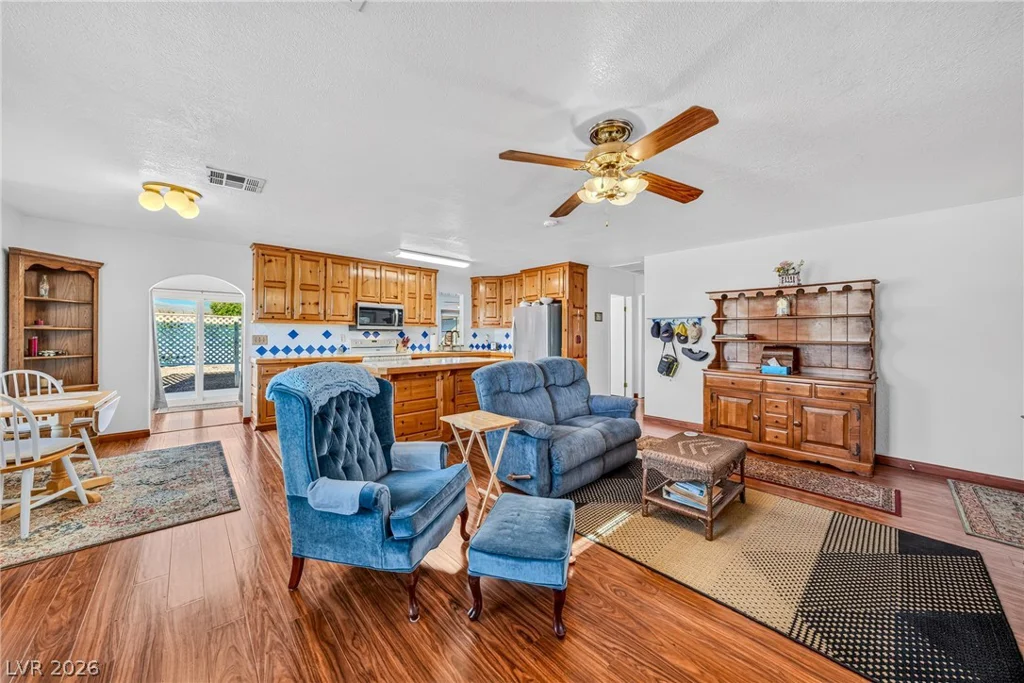 3861 Dart, Pahrump, NV 89060